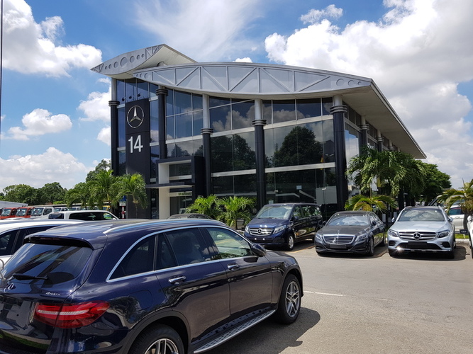 Mercedes